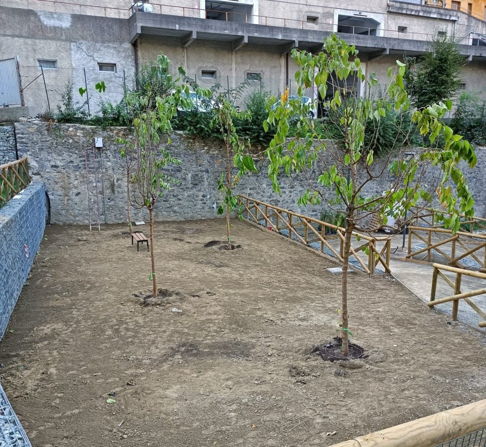 UNaLab Drought-resilient orchard UNaLab Drought-resilient orchard